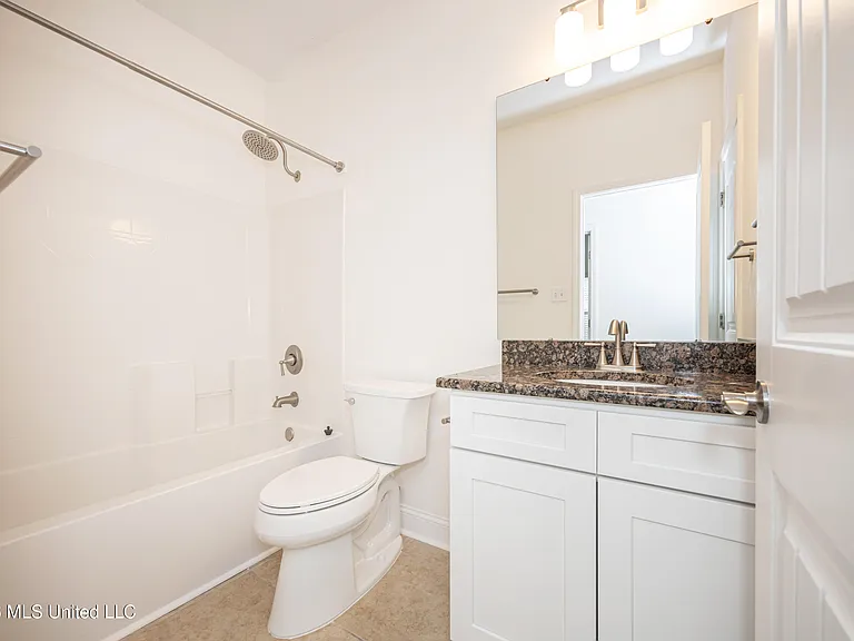 931 Old Towne St — Photo 33