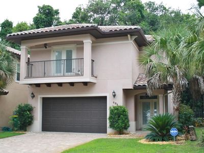 494 Soundview Ct, Mary Esther, FL, 32569