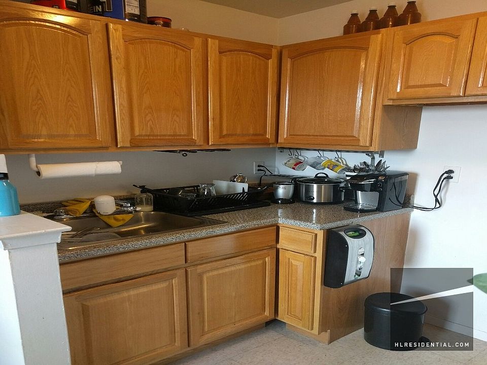 1st image of 25-64 Crescent St #5B