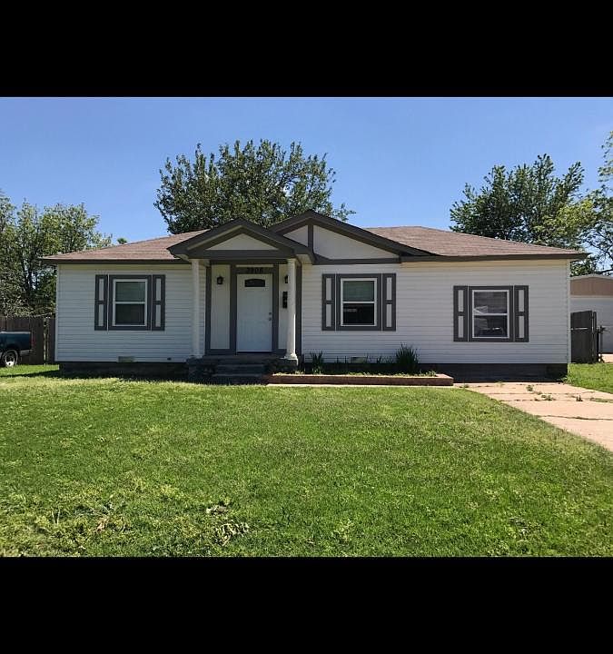 1st image of 3908 SE 11th St