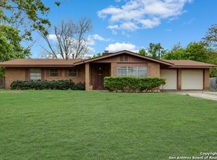 226 Windcrest Dr, Windcrest, TX 78239