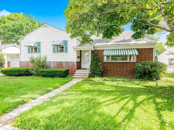 256 East Avenue, Burlington, VT 05401