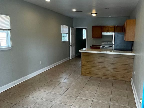 3rd image of 3130-32 Delachaise St #3130