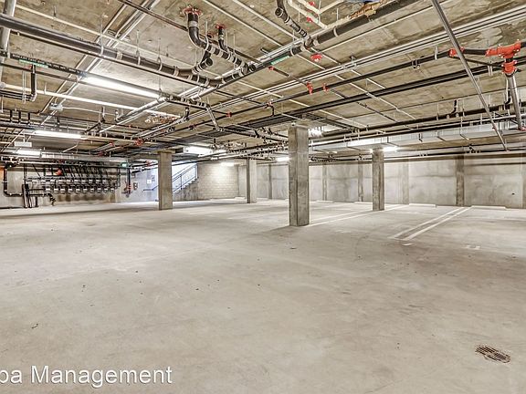 4th image of 13654 Bassett St #302