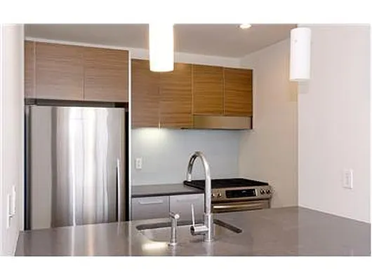 Rented by Douglas Elliman | media 16