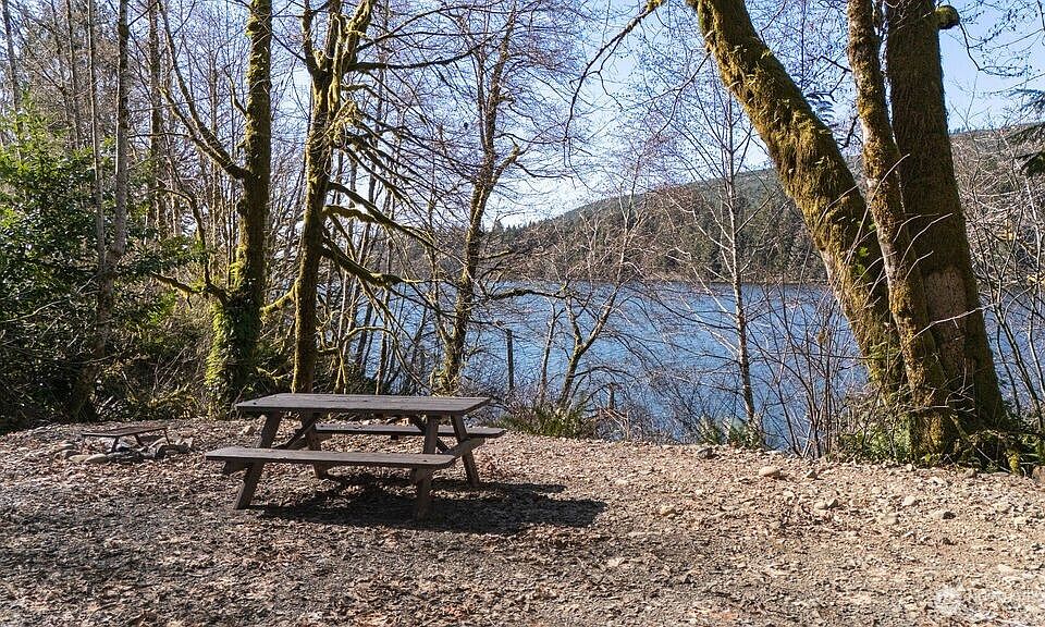 1st image of 1185 E Lake Pleasant Road