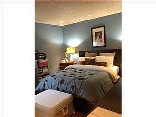 3rd image of 872 Stonegate Dr