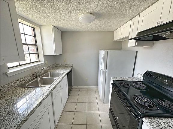 4th image of 97 Ormond Meadows Dr