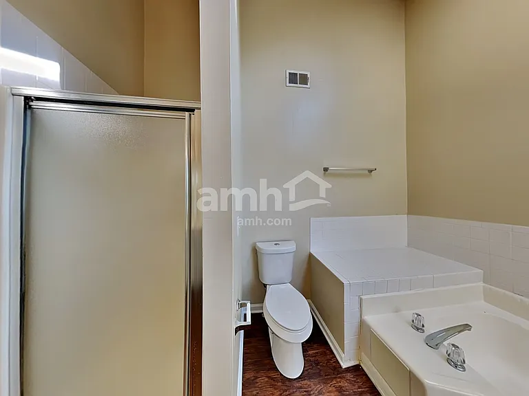 131 The Esplanade Way SW — Photo 10