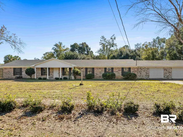 7741 Simmons Dr, Foley, AL 36535