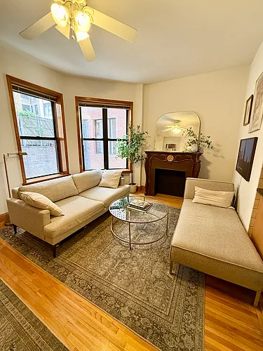 330 W 76th St #4 Photo 1