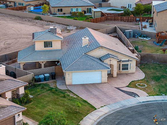 2nd image of 235 Acapulco Dr