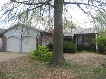 1st image of 3694 Woodpath Dr