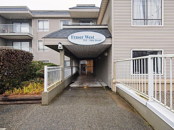 3rd image of 215 10th St #1441663