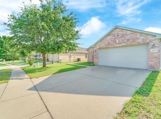 5315 Freestone Dr, Grand Prairie, TX 75052