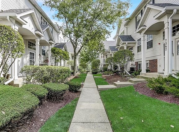 2nd image of 7255 Flagg Creek Dr