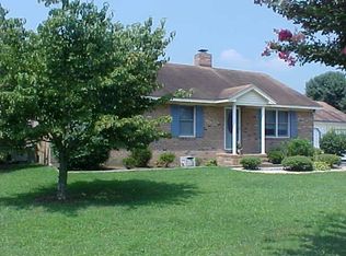 8096 Roaring Springs Rd, Gloucester, VA 23061