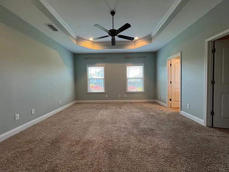 9923 Summer Woods Cir N — Photo 6