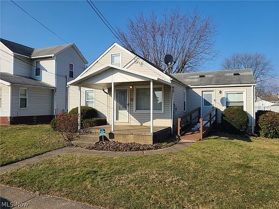 2nd image of 1031 Camden Ave SW