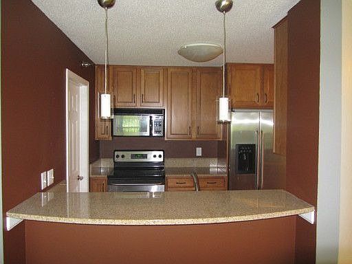 2nd image of 6010 Chasewood Pkwy APT 2