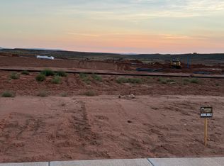 806 E Sunny Shore Dr, Washington, UT 84780