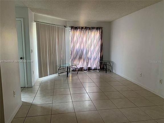 3rd image of 4318 Lakeway Dr #12-D