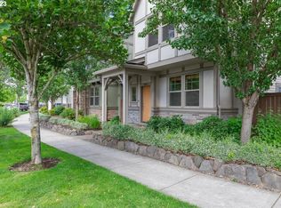 28923 SW Costa Cir W, Wilsonville, OR