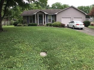 1305 Dossett St, Athens, TN 37303