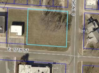 515 E 17th St, Sedalia, MO 65301