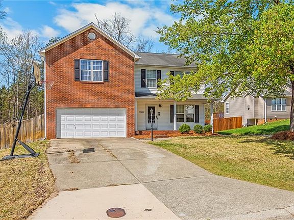 2nd image of 5460 Angel Oaks Dr
