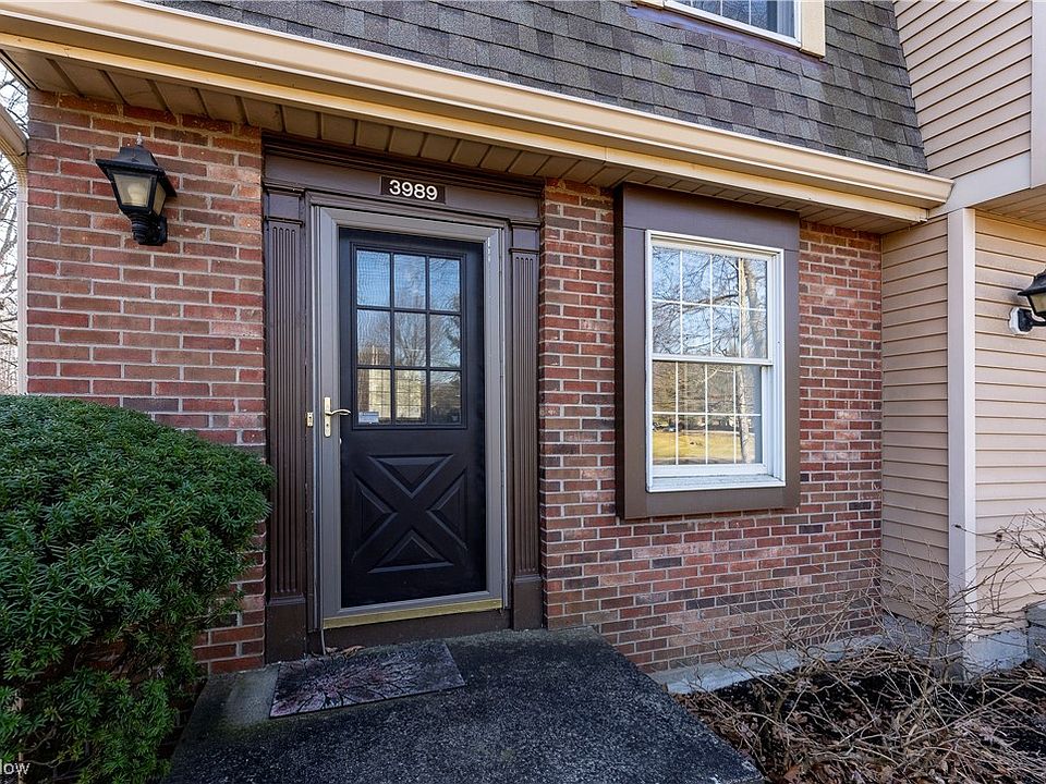 1st image of 3989 Lake Run Blvd