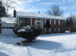 1347 Bordeaux Ct, Lexington, KY 40504