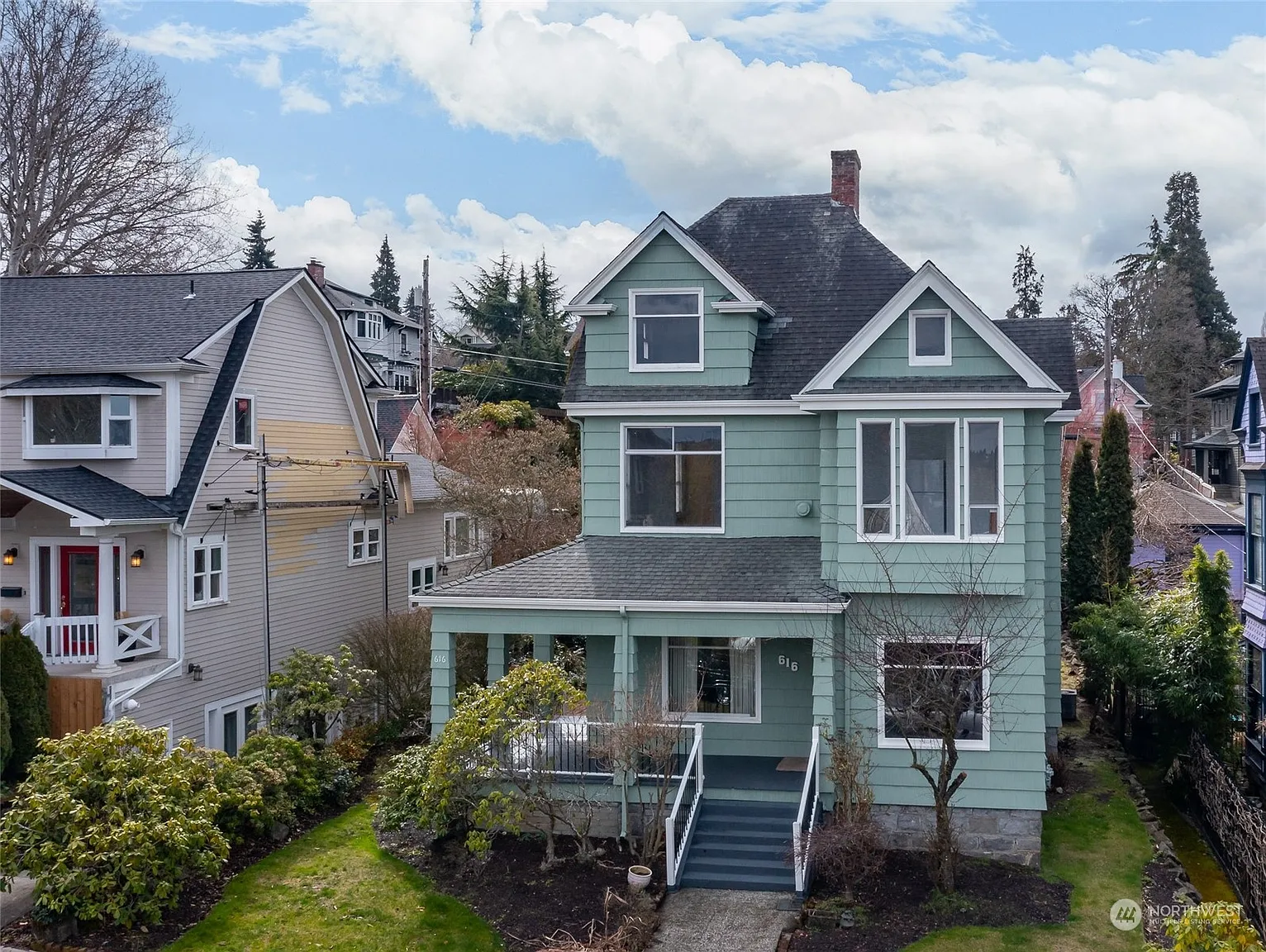 616 N C Street photo 1