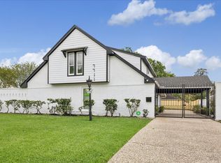 7711 Meadowvale Dr, Houston, TX 77063