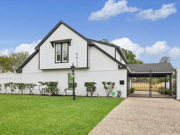 7711 Meadowvale Dr, Houston, TX 77063