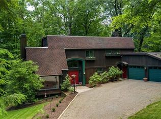 5 Little Sewickley Creek Rd, Sewickley, PA 15143