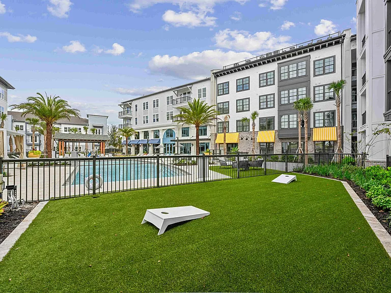 NOVEL Parkway by Crescent Communities — Photo 25