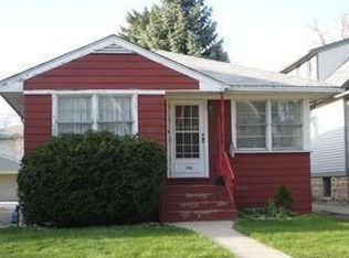 1126 Paulina St, Oak Park, IL 60302