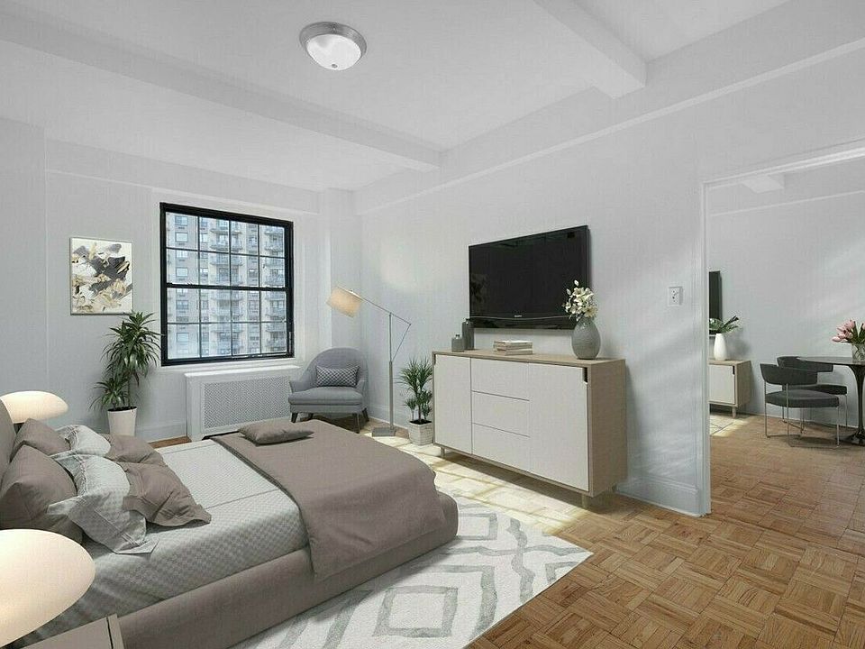 1st image of 160 W 71st St APT 11R