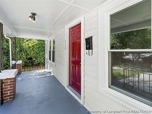 5th image of 806 E Orange St
