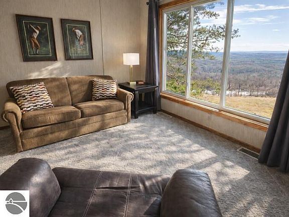 4th image of 5828 Shanty Creek Rd #438