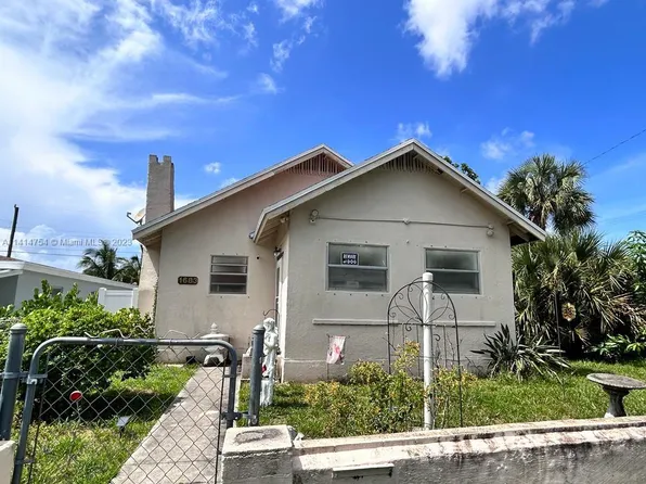 1683 NE 168th St, North Miami Beach, FL 33162