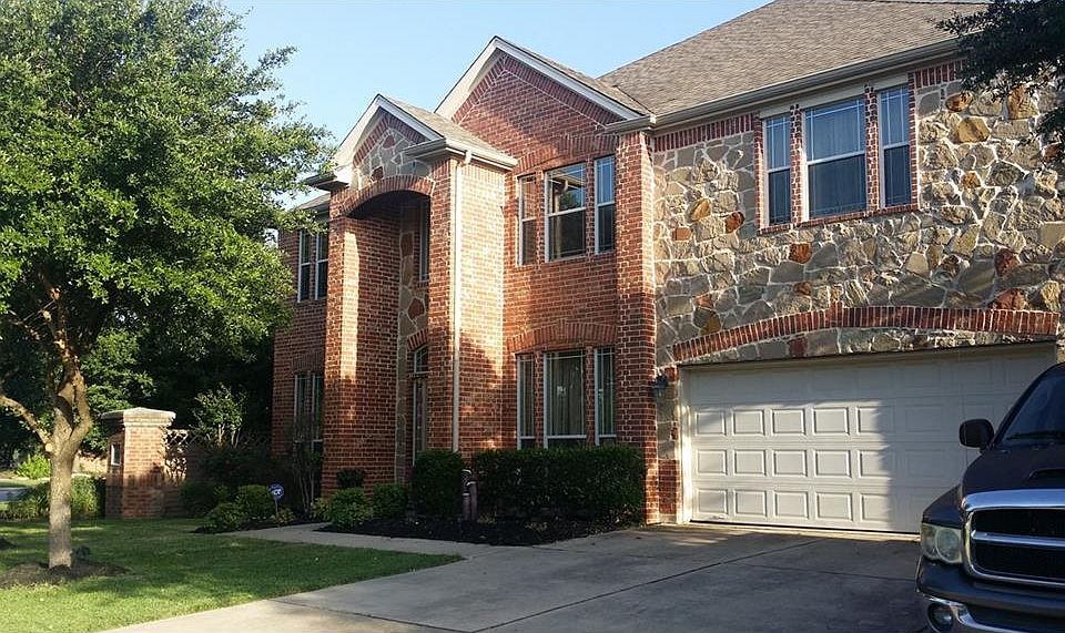 1st image of 713 Crestwood Ln
