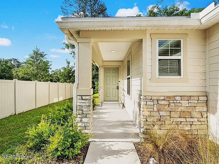 2907 Lucille Ln — Photo 2
