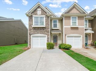 2052 Lakeshore Overlook Dr NW, Kennesaw, GA 30152