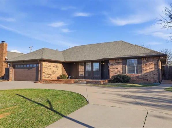 2103 Donner Ave, Ponca City, OK 74604