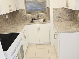 8821 W Flagler St APT 313, Miami, FL 33174