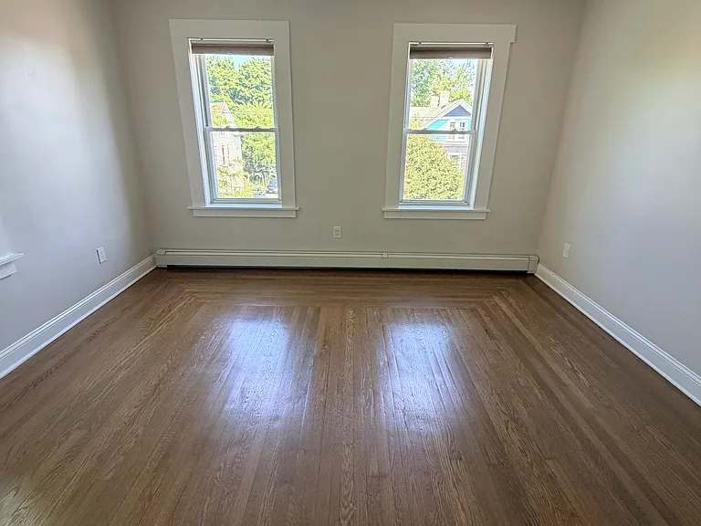 88 Bristol St #5 — Photo 9
