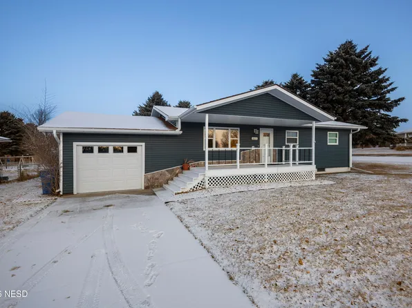 607 Main St N, Estelline, SD 57234
