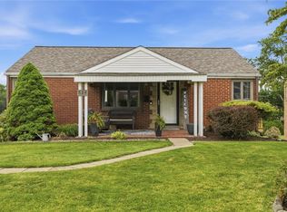 664 Somerville Dr, Pittsburgh, PA 15243